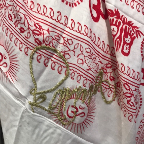 Sir Alistair Rai Karma Viscose Scarf White and Red - Picture 5 of 11